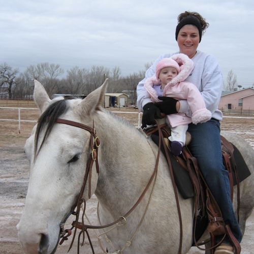 Traci with her daughter in 2007.