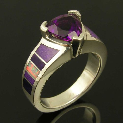 Amethyst ring with sugilite and Australian opal in