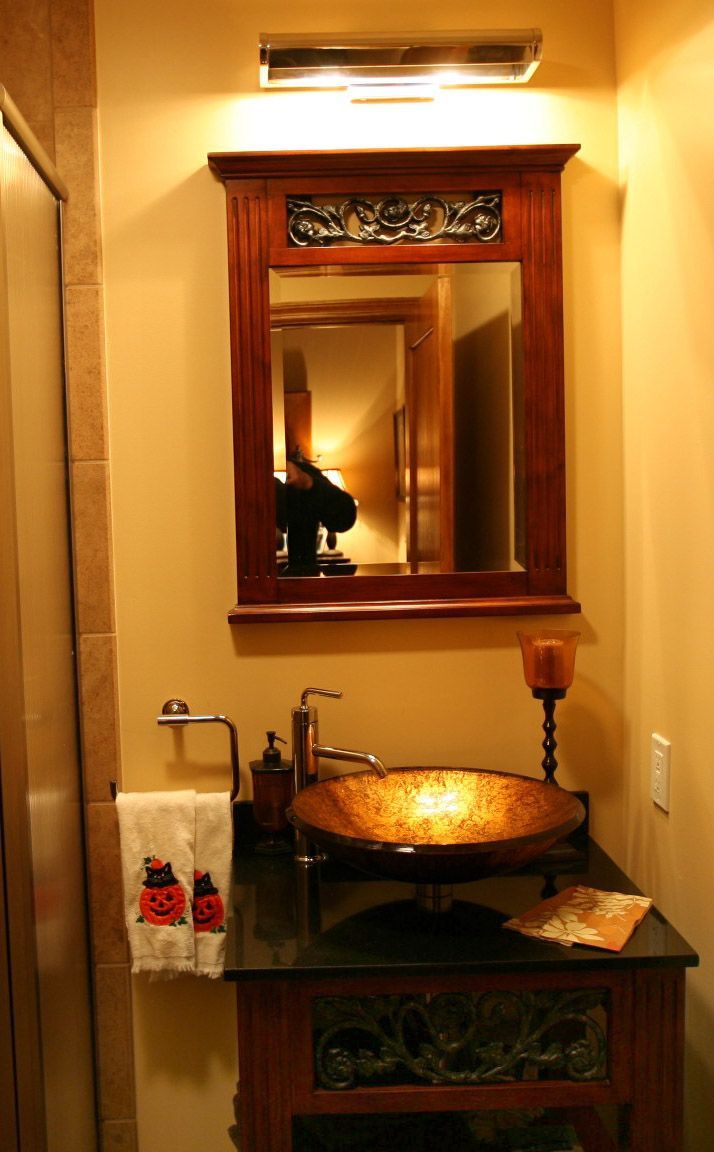 Special Powder Room - The client wanted to make a 