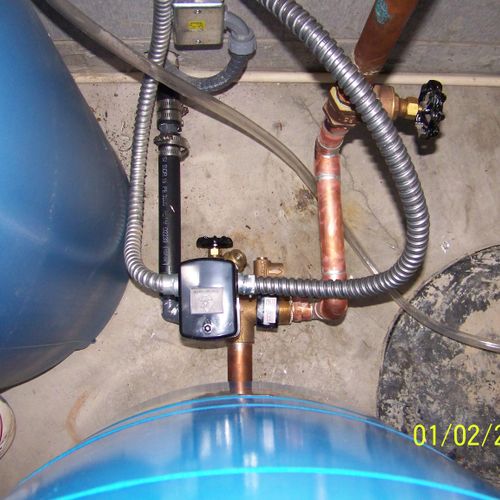 We Service Well pumps and Tanks