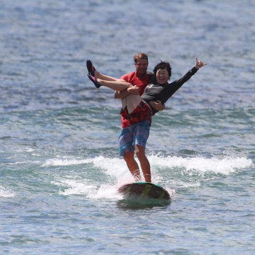 Tandem Surfing lessons available