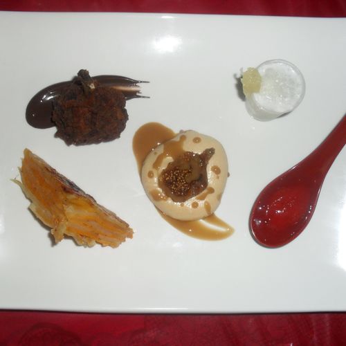Chocolate Chicken, Fig Muscavodo Merringue, Strawb