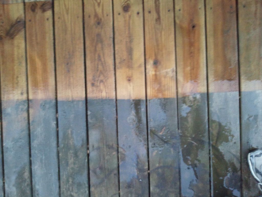 We offer the best in wood and deck cleaning withou
