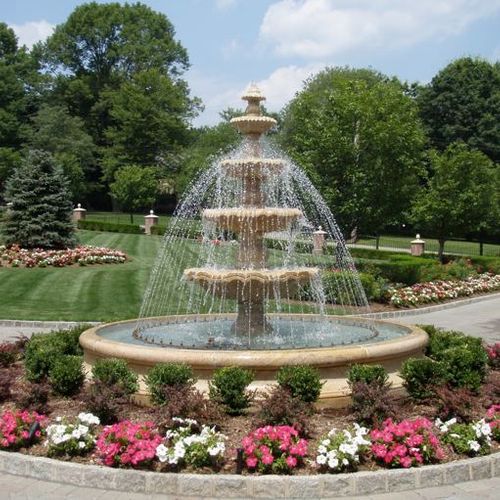 Granite Estate Fountain - Saddle River, NJ