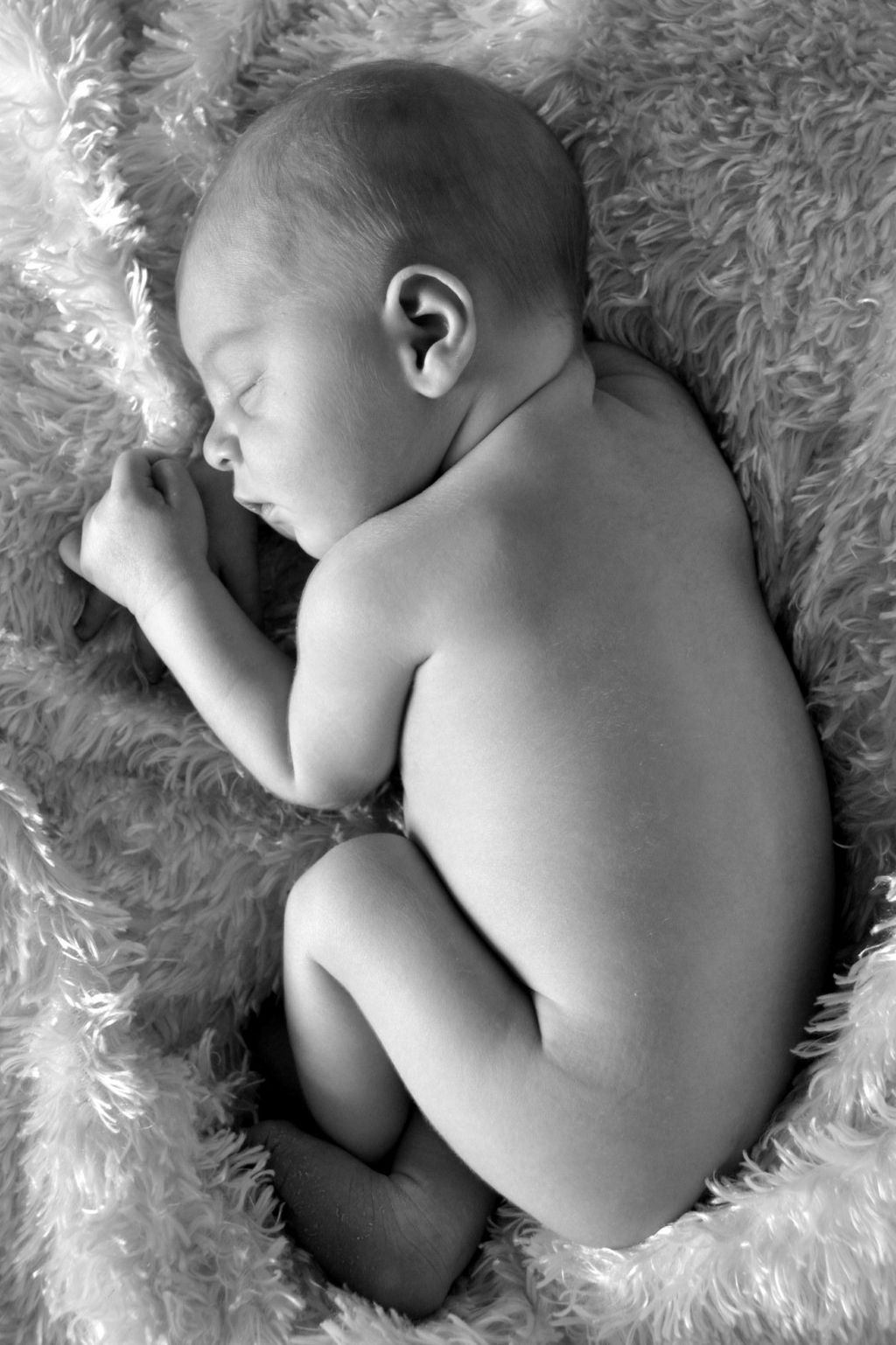 On location natural light newborn photography in D
