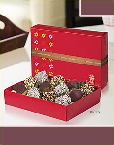 Chocolate Applies & Strawberries With Mixed Toppin