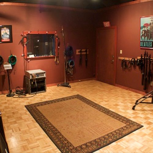 Studio B Tracking Room