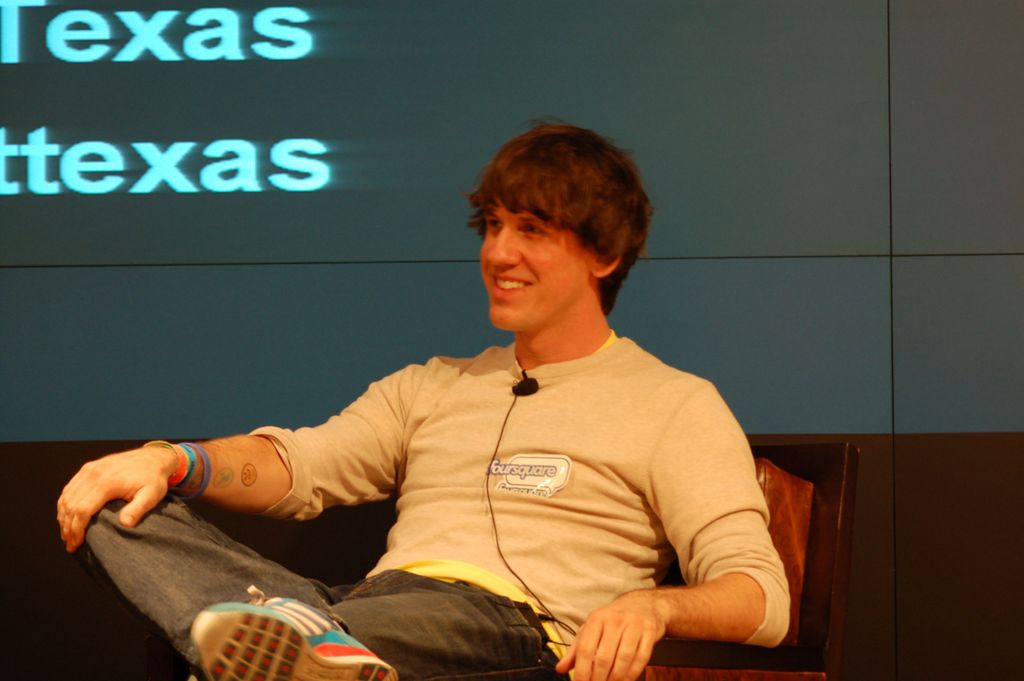 Dennis Crowley, Foursquare