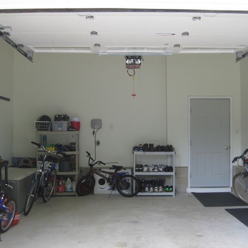 Garage after painting and organizing