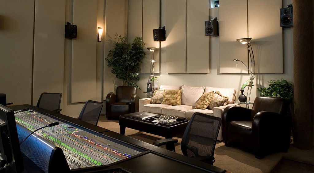 The Right Mix Studio