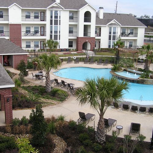 The Lakes at Westview
Apartment Complex
Conroe, TX