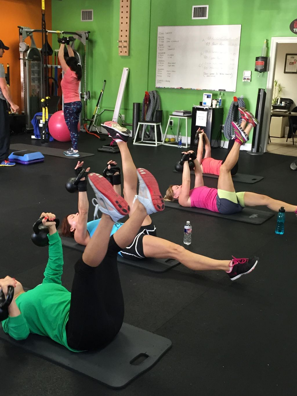 8:30 am class getting in some ab work