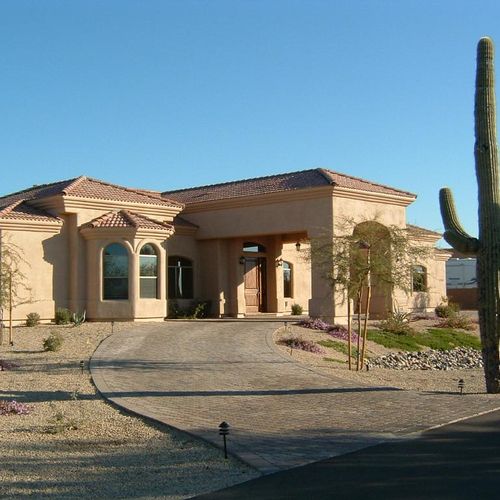Custom home in Desert Hills, AZ