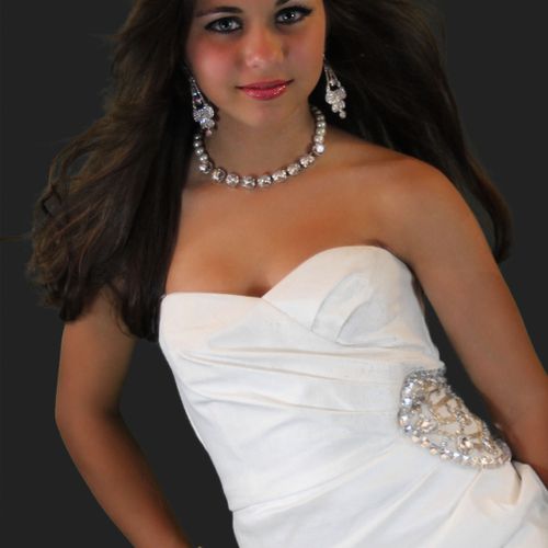 Sample of pageant and modeling portfolio shot with