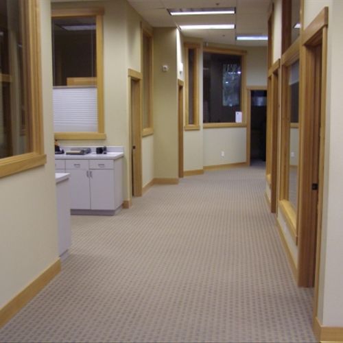 Hallways: 
Without hallways it is difficult to nav