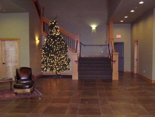 Lobby: 
When you walk into this lobby the last thi