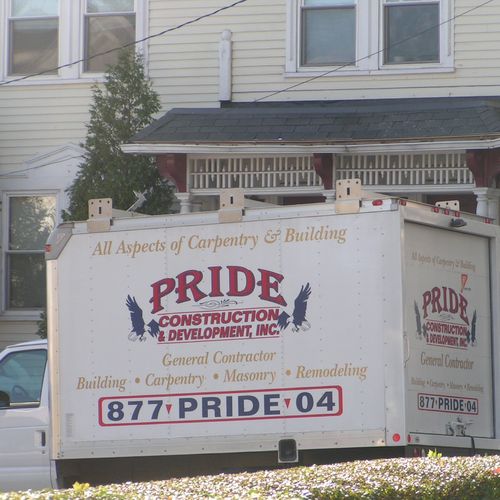 Box truck lettering
