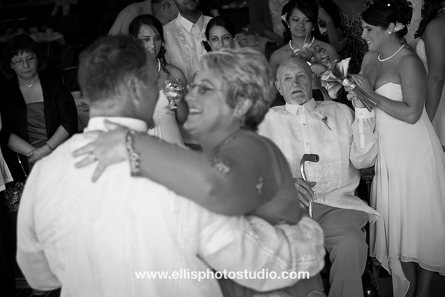http://www.ellisphotostudio.com