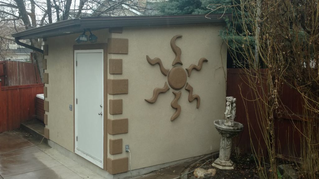 Custom stucko design