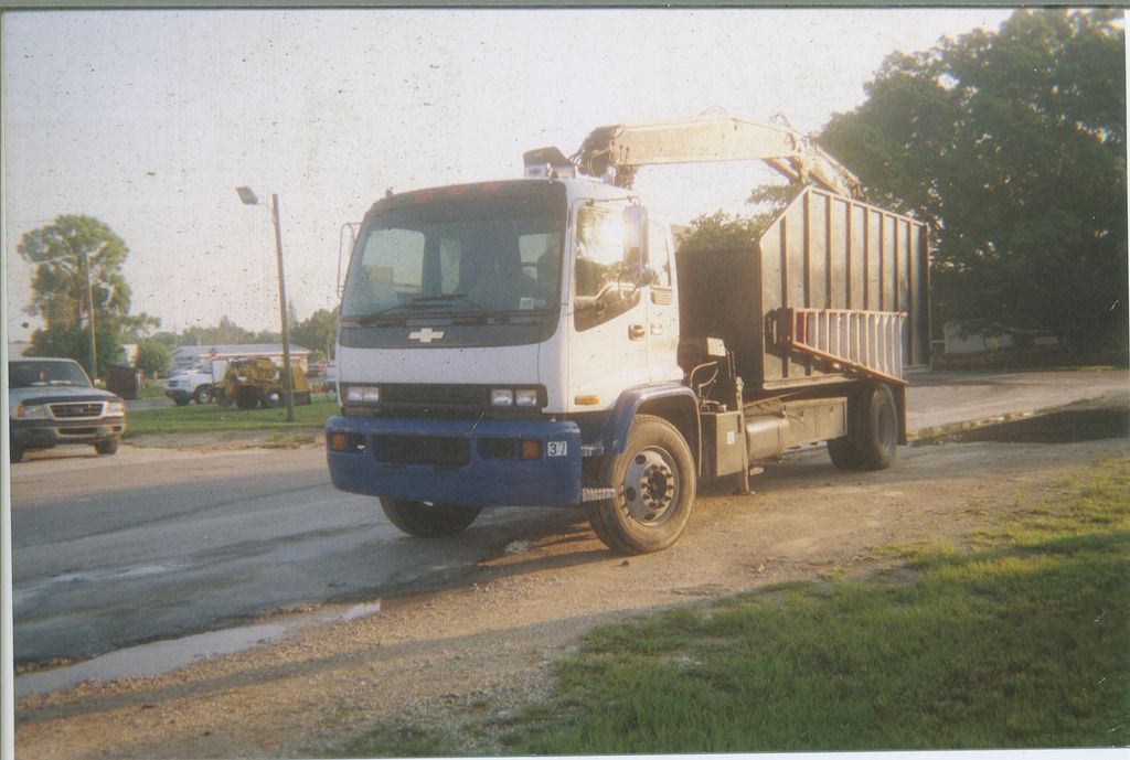 Grapple Truck