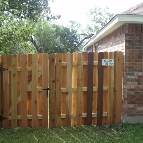 Residential Wood Fence & Gate
