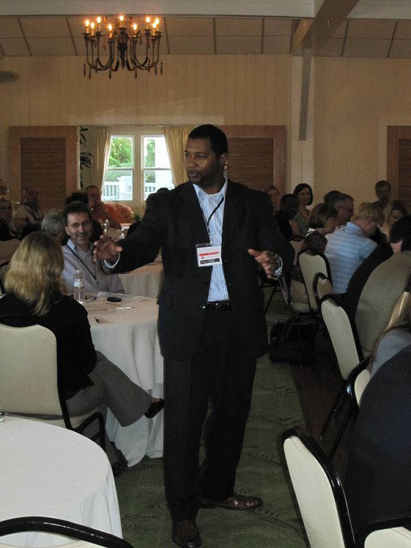 Improving Interpersonal Communication & People Ski