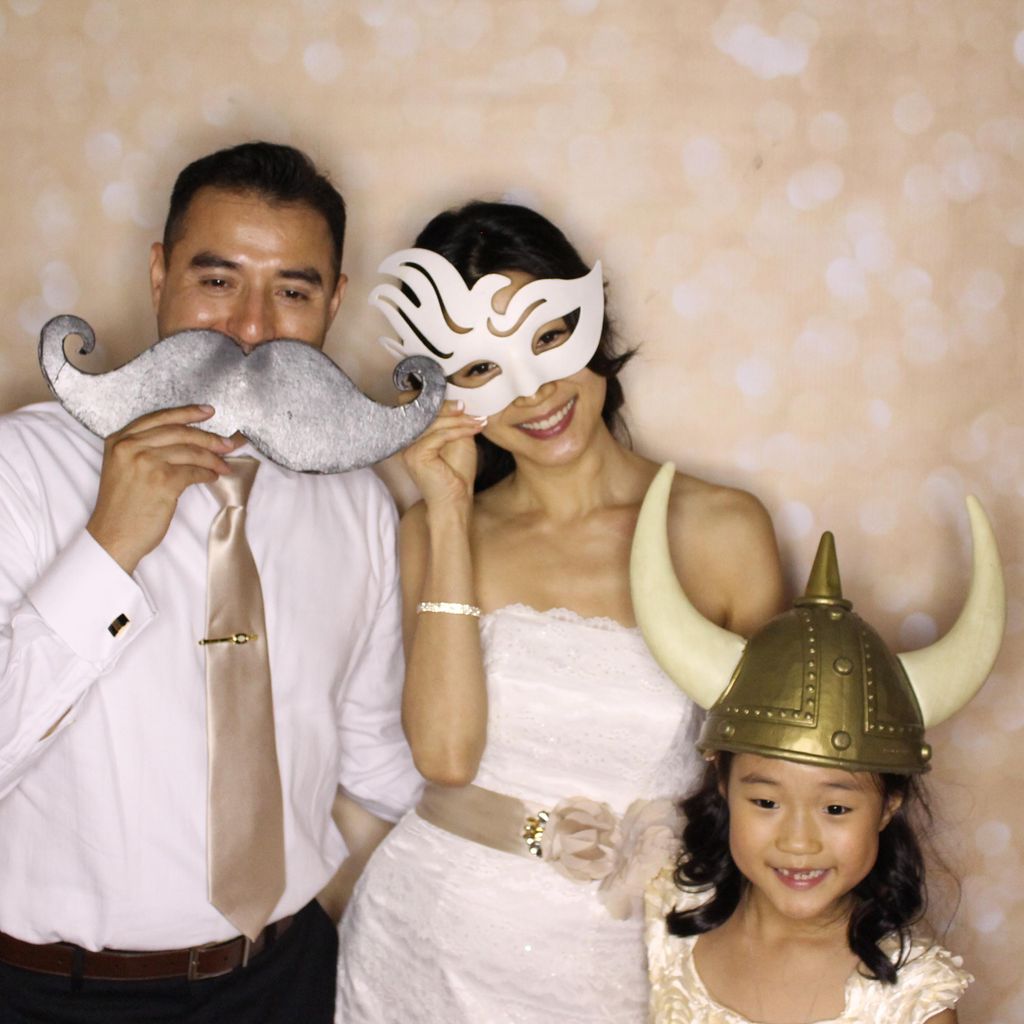 Shutter Cubby Photo Booth Rentals