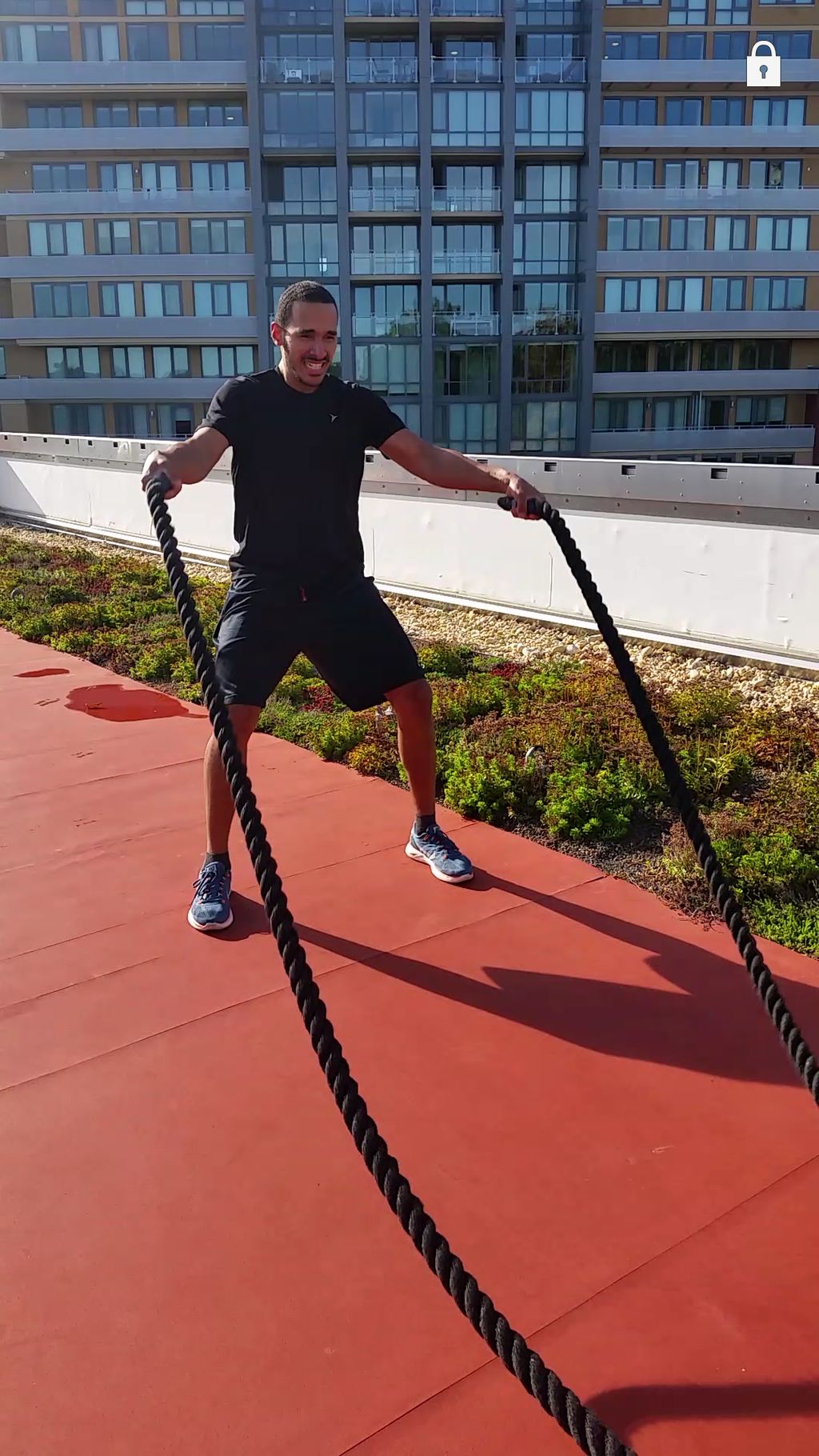 Working the Battle rope. (Great overall body worko