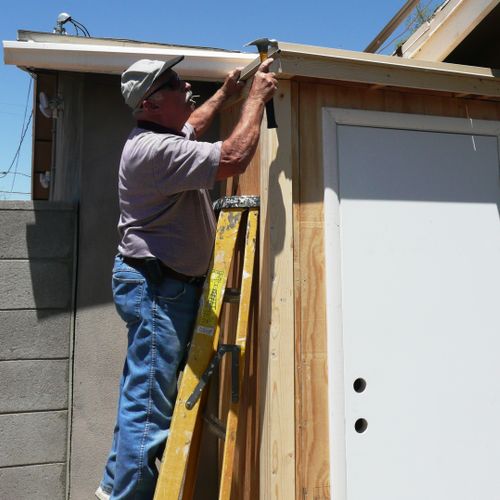 Hal building outdoor hot water closet