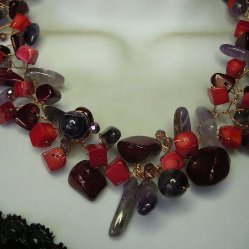 Amethyst and red coral copper wire necklace
