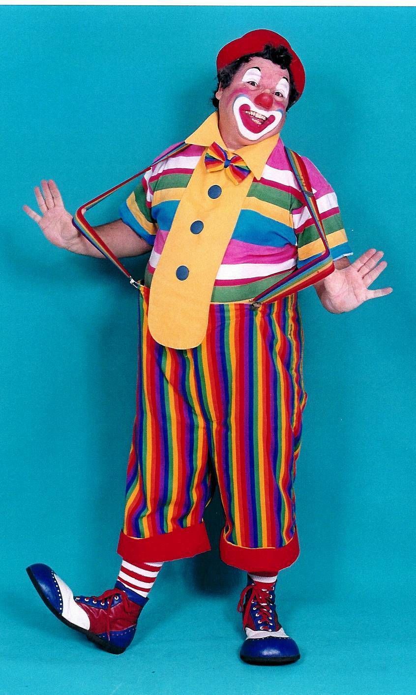 Our clowns can do balloon twisting, face painting,