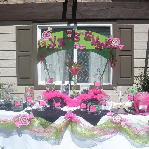 Candy Bar! Great idea for fun party favors!