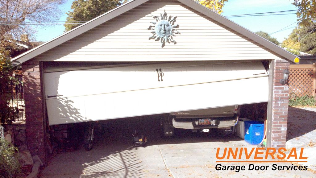 We specialize in repairing garage doors and operat