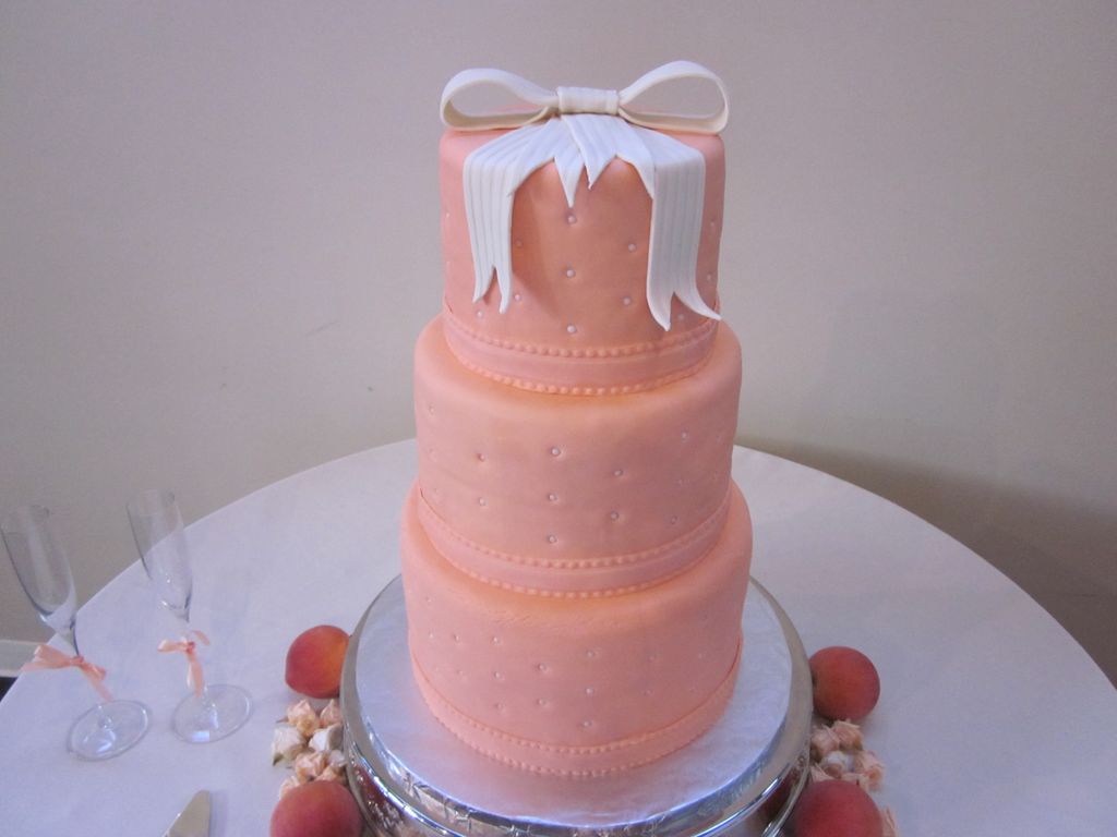 Peaches & Cream Wedding Cake