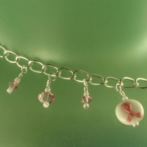 Breast cancer awareness anklet in silver with tons