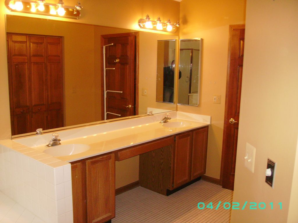 Before picture of Bathroom Remodel