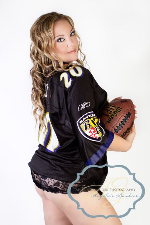 http://www.facebook.com/angelasboudoir