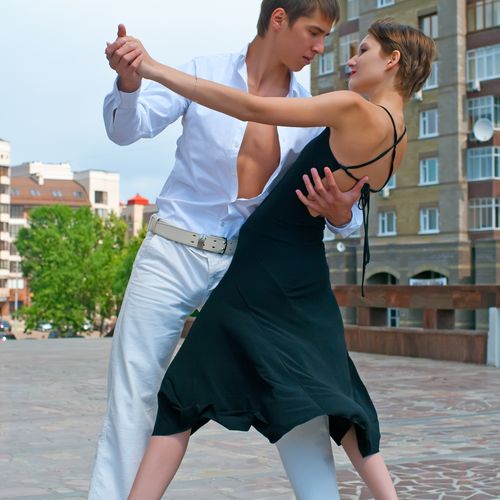 Salsa, Bachata, Latin - Social Dance Lessons at Ba