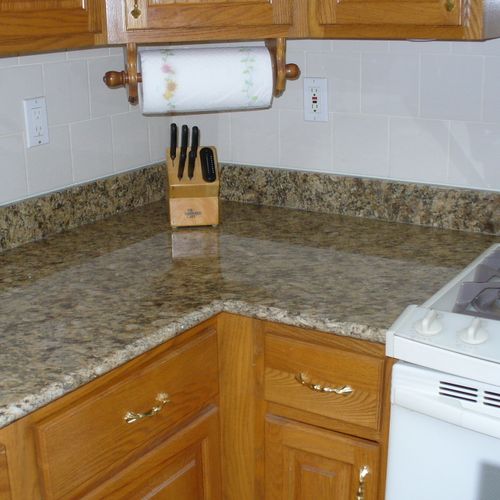 Kitchen Refacing & Granite Counter Tops- Wauwatosa