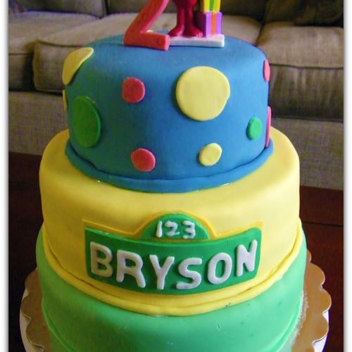 Birthday cake for 2 year old boy
