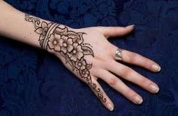 Henna Tattoo by Alicia