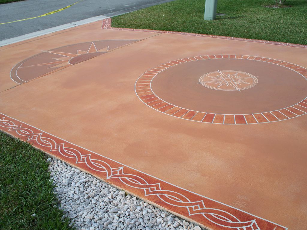 Artistic Concrete Engraving and Outdoor Lighting