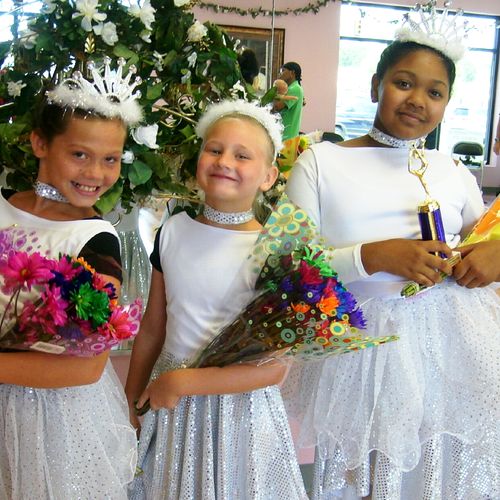 Little Miss Princess & Teen Royalty Pageant will s