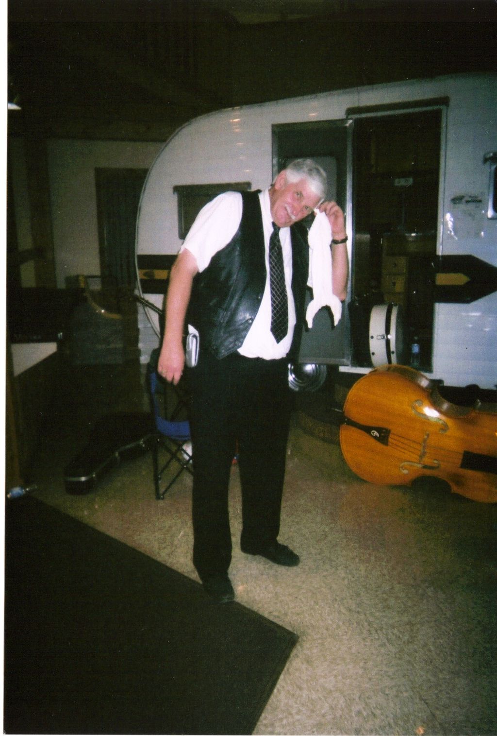 Colonel Eric Lewis performs a comedy act at the Wi