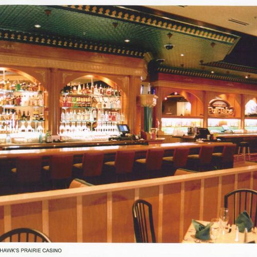 Hawk's Praire Casino Bar Area