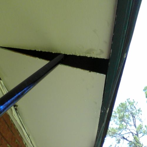 An open soffit before we sealed it.