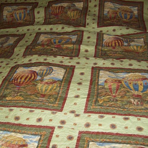 Hot Air Balloons Quilt, Cal. King Size with Drop