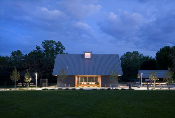Wayzata community center by U+B Architecture & Des