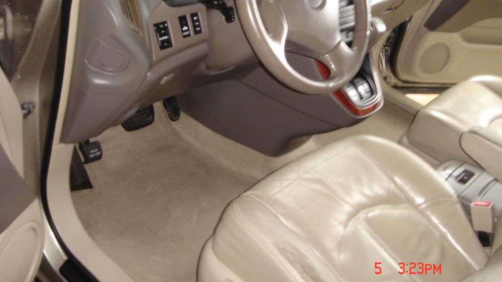 After treating the cracking leather and finishing 