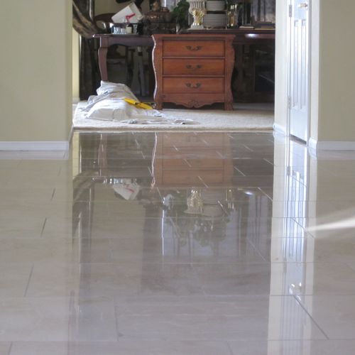 Polished crema marfil marble floor